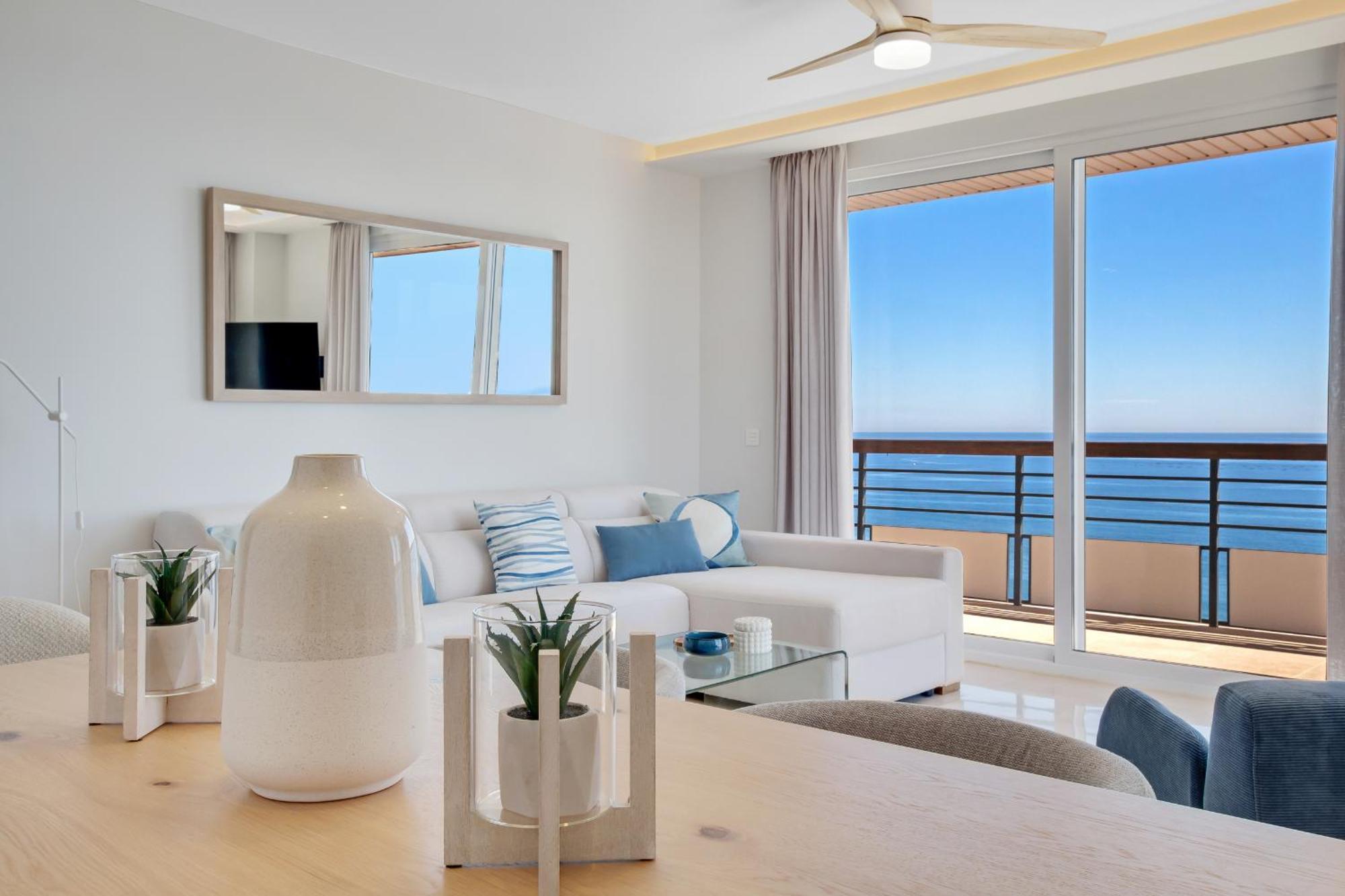 Santa Clara Modern & Exclusive Seafront Apartment Torremolinos Zewnętrze zdjęcie