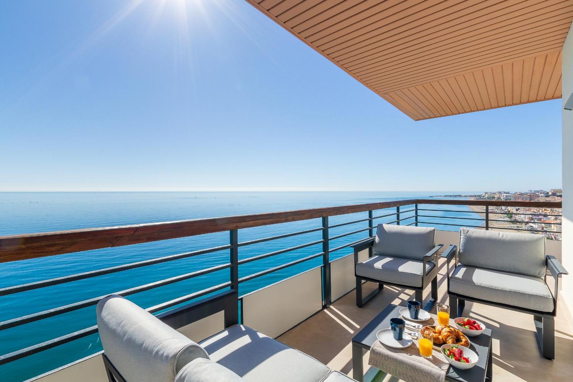 Santa Clara Modern & Exclusive Seafront Apartment Torremolinos Zewnętrze zdjęcie