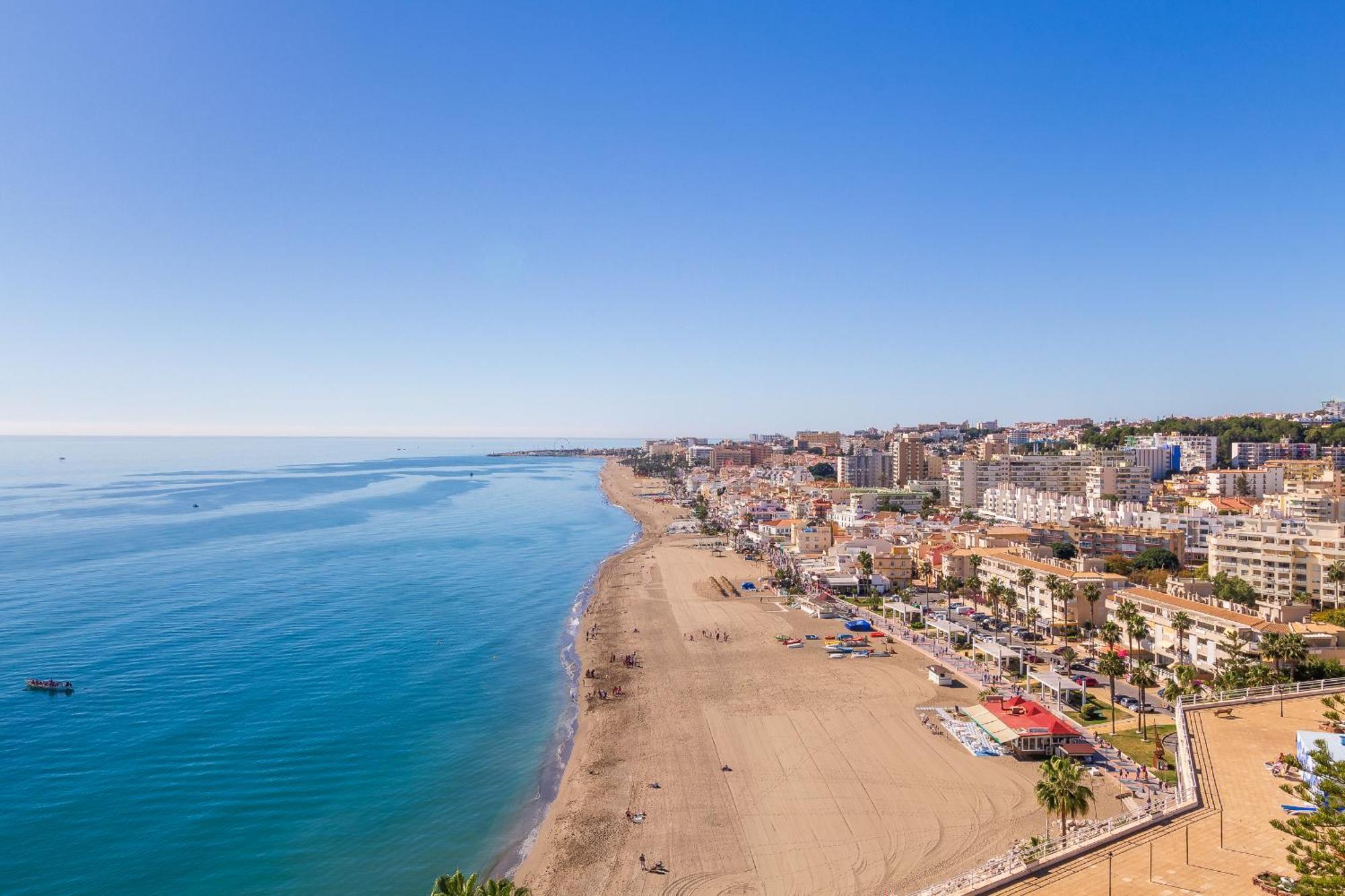 Santa Clara Modern & Exclusive Seafront Apartment Torremolinos Zewnętrze zdjęcie