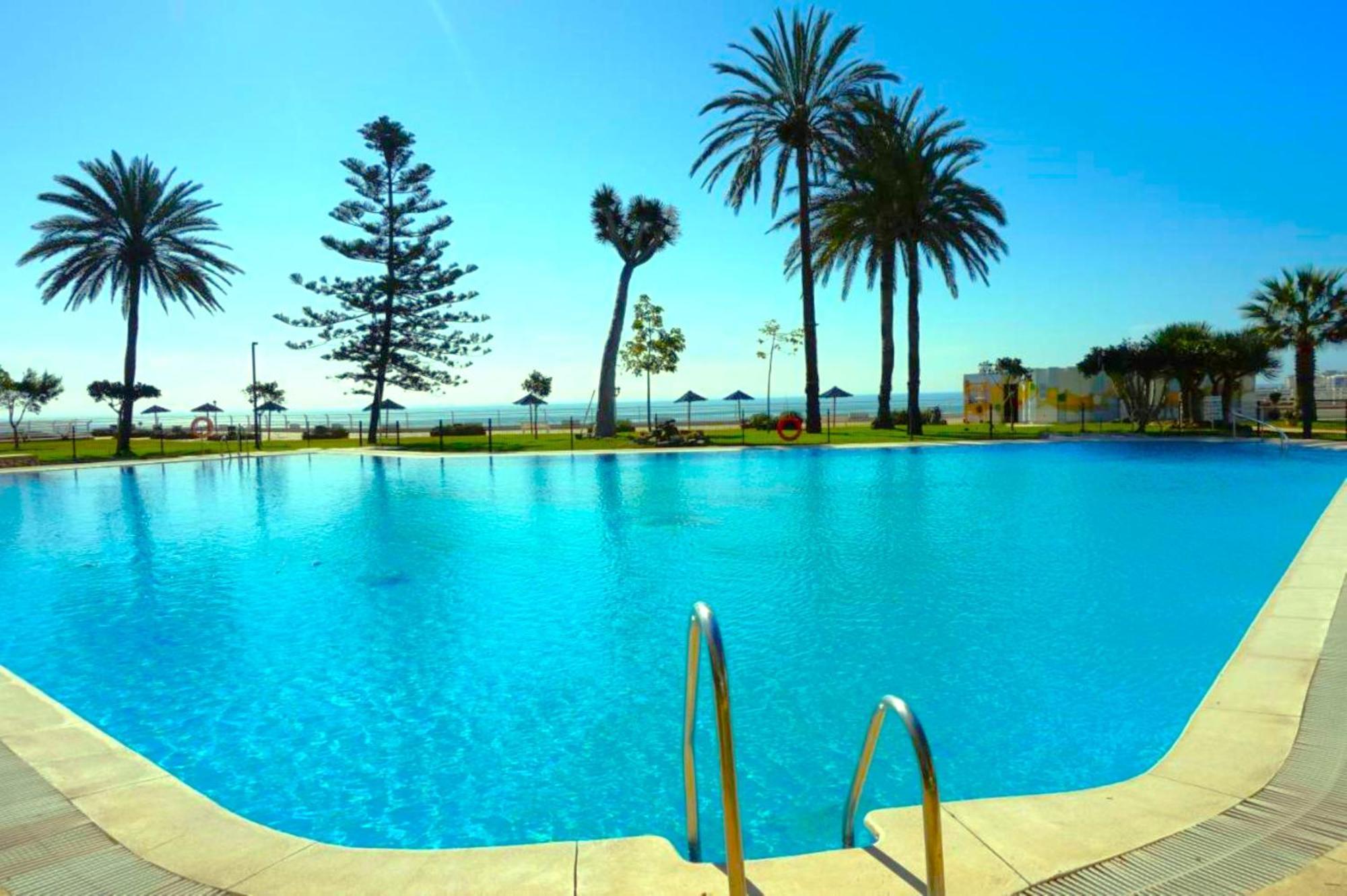 Santa Clara Modern & Exclusive Seafront Apartment Torremolinos Zewnętrze zdjęcie