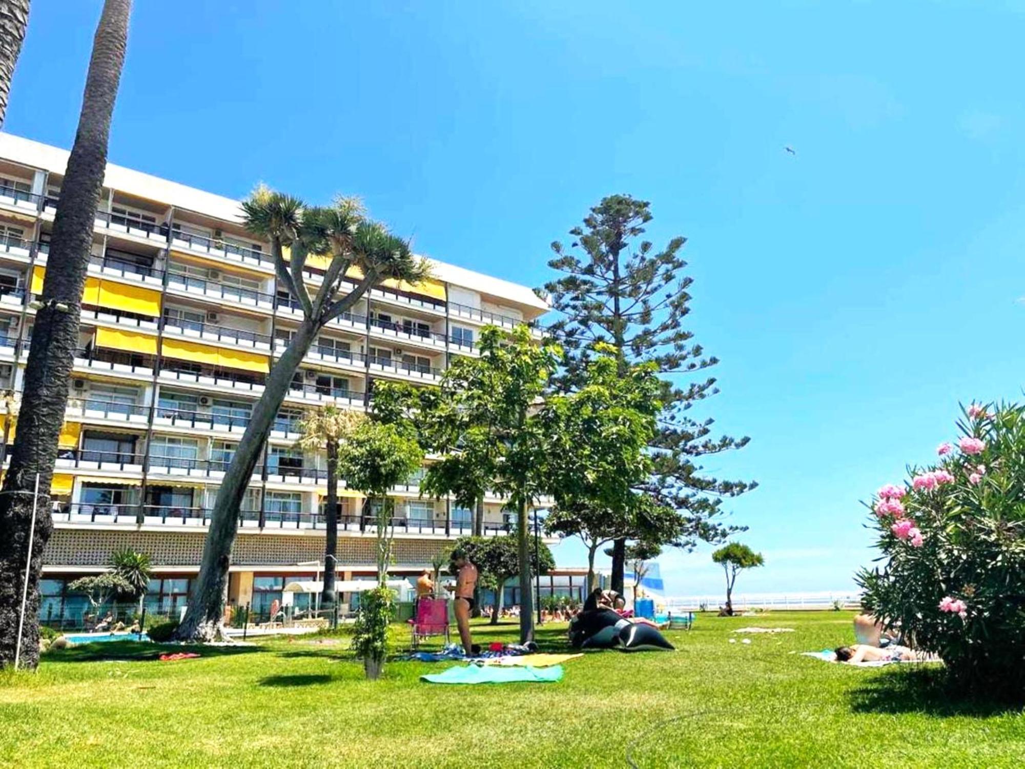 Santa Clara Modern & Exclusive Seafront Apartment Torremolinos Zewnętrze zdjęcie