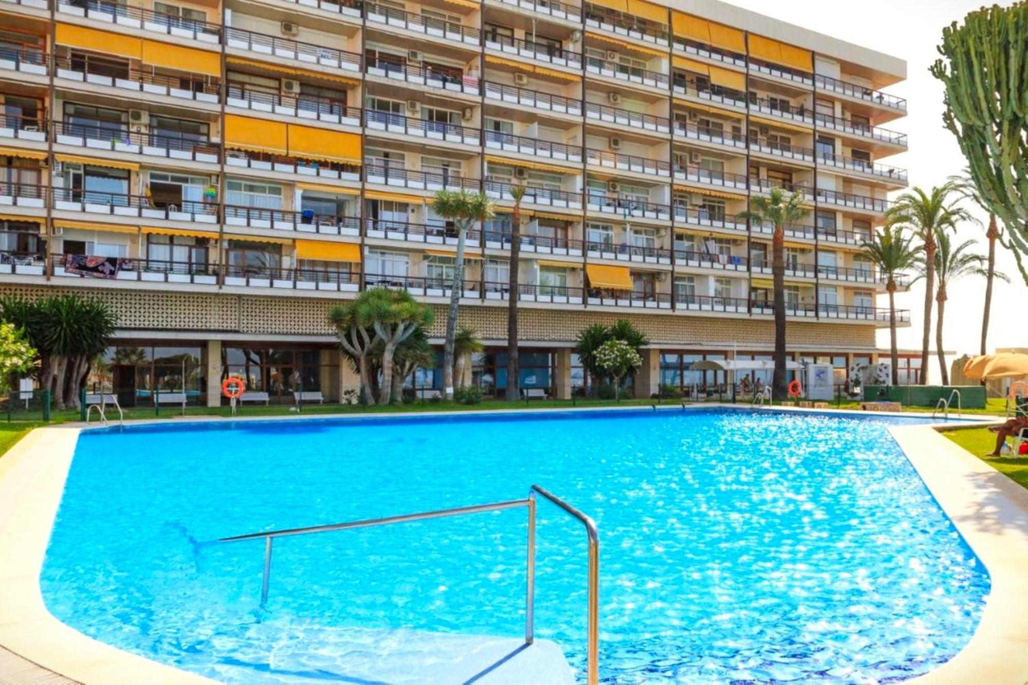 Santa Clara Modern & Exclusive Seafront Apartment Torremolinos Zewnętrze zdjęcie
